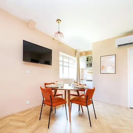 Superbe Rose Pour 6 Avec Sauna Διαμέρισμα Παρίσι